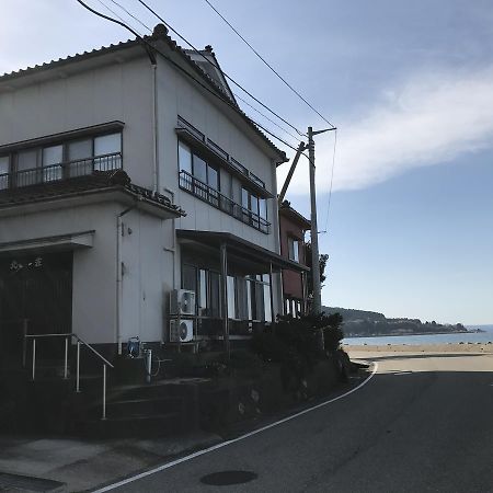 Notojima Guesthouse Hanami นานาโอะ ภายนอก รูปภาพ