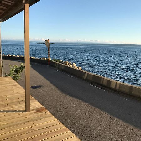 Notojima Guesthouse Hanami นานาโอะ ภายนอก รูปภาพ